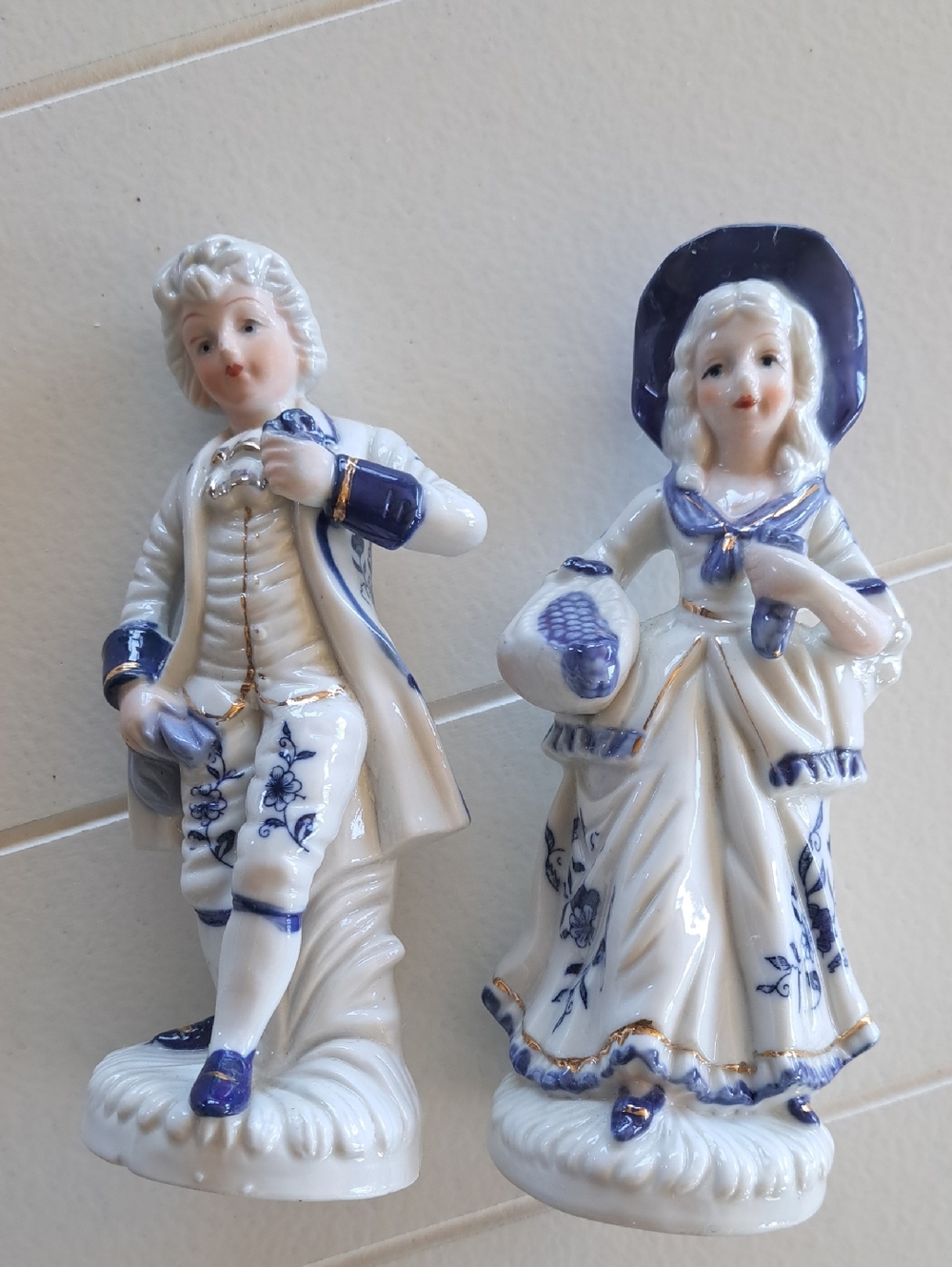 Vintage Porcelain Victorian Couple Figurines Blue & White KPM Style Colonial